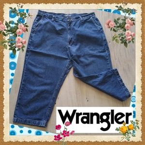 ❗2/$12 FINAL❗Gently Used Wrangler for Women Plus Capri Denim Jeans